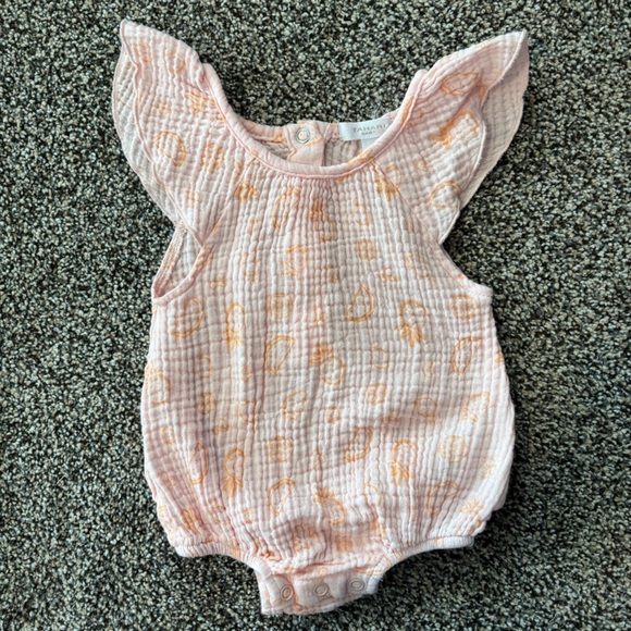 Tahari & Wonderluxe Pink Floral 4 pc Bodysuits Onsie Set Lot 0-3 mo Muslin NWOT - Picture 6 of 15